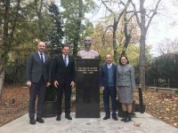 Đại sứ Nguyễn Trung Kiên tiếp Chủ tịch Phòng thương mại và công nghiệp Slovenia