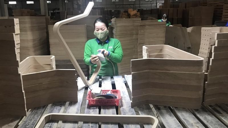 Xuất khẩu ngày 14-18/11: Viên nén 'thăng hoa', đồ gỗ sụt giảm; cơ hội cho nông sản Việt tại thị trường Argentina