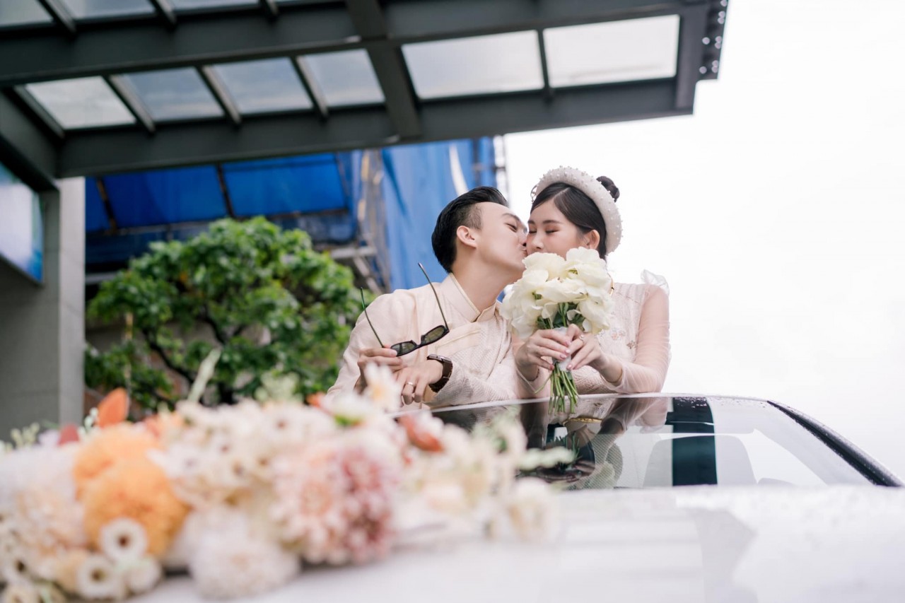 Khoảnh khắc hạnh phúc của cô dâu Ngân Anh Khoảnh khắc hạnh phúc của cô dâu Ngân Anh