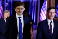 Cậu út Barron nhà cựu Tổng thống Trump theo đuổi phong cách chín chắn, trưởng thành