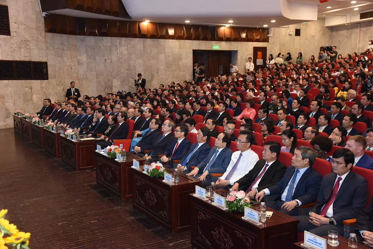 Thủ tướng Phạm Minh Chính: Thủ tướng Phạm Minh Chính: