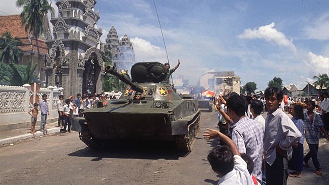 Năm 1989, gạch nối chuyển giai đoạn quan hệ Việt Nam-Campuchia sang thời kỳ mới