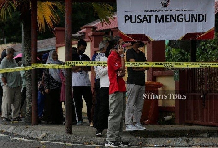 Bầu cử quốc hội Malaysia: Không đảng nào giành đa số tối thiểu