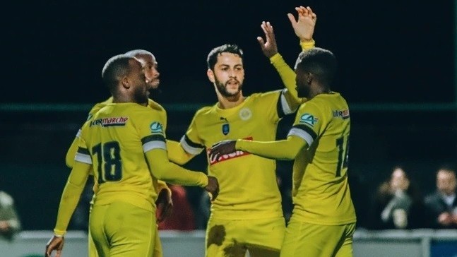 Đồng đội của Quang Hải tại CLB Pau FC giành chiến thắng 1-0 trước Colomier