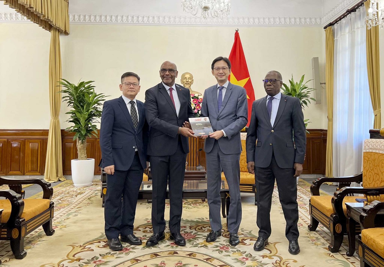 Đẩy mạnh hợp tác kinh tế Việt Nam-Bờ Biển Ngà