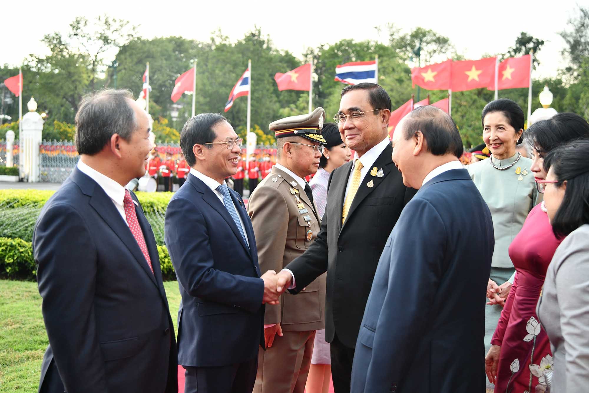 Chủ tịch nước Nguyễn Xuân Phúc thăm Thái Lan và dự APEC 29: Chuyến đi đa thông điệp