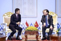 Chủ tịch Quốc hội Vương Đình Huệ gặp lãnh đạo quốc hội, nghị viện các nước