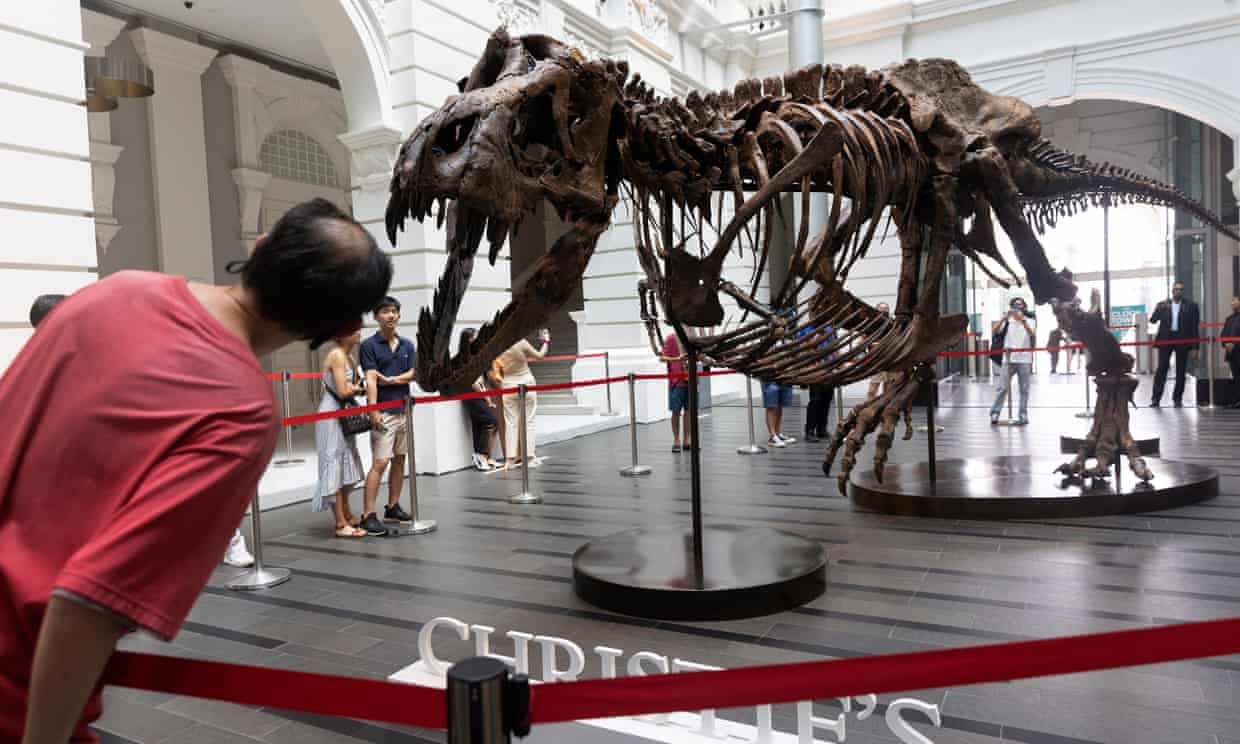 Hoãn phiên đấu giá