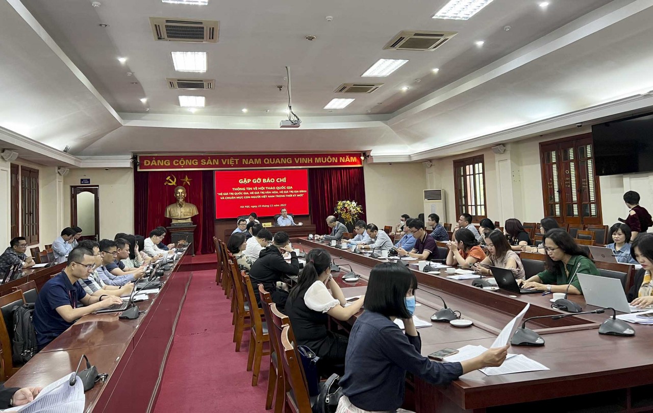 Hơn 90 bài tham luận gửi đến tham gia Hội thảo quốc gia ‘Hệ giá trị quốc gia, hệ giá trị văn hóa, hệ giá trị gia đình và chuẩn mực con người Việt Nam