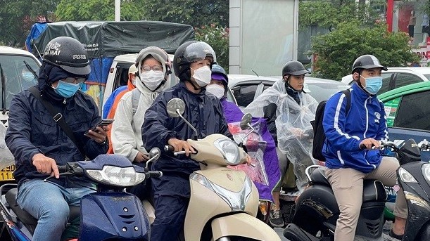 Dự báo thời tiết đêm nay và ngày mai (22-23/11): Hà Nội ngày mai chuyển lạnh; vùng núi Đông Bắc Bộ chuyển rét; nhiều khu vực mưa to cục bộ