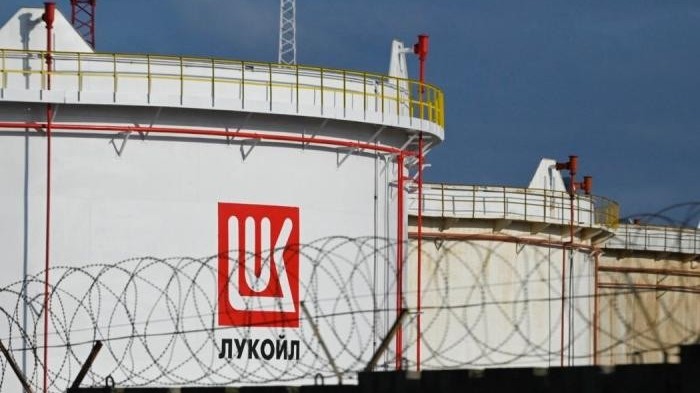 Công ty dầu khí Nga sẽ chuyển lợi nhuận sang Bulgaria, ‘né’ lệnh trừng phạt của EU