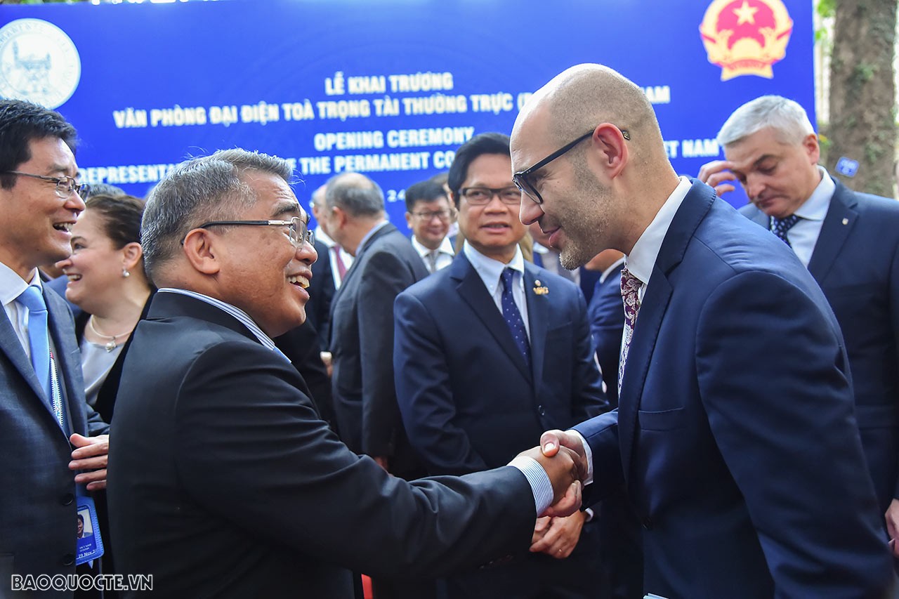 Toàn cảnh Lễ khai trương Văn phòng đại diện của Toà trọng tài thường trực (PCA) tại Hà Nội qua ảnh