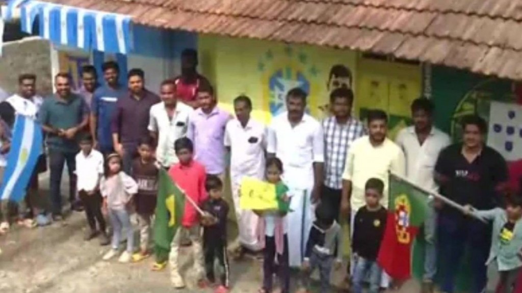 Ấn Độ: Hâm mộ bóng đá, 17 người mua ngôi nhà nhỏ cùng thưởng thức World Cup 2022