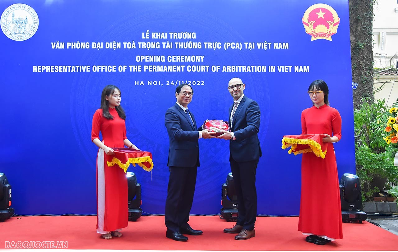 Toàn cảnh Lễ khai trương Văn phòng đại diện của Toà trọng tài thường trực (PCA) tại Hà Nội qua ảnh