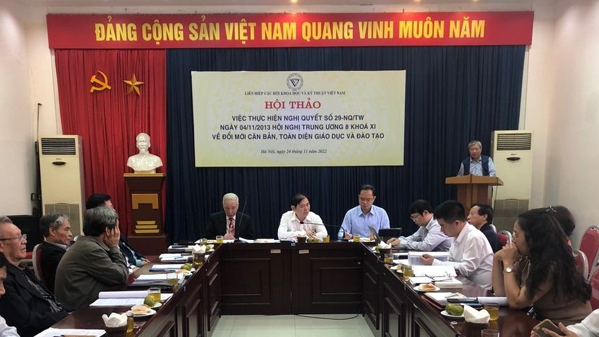 "Giáo dục cần chuẩn bị cho con người đủ năng lực sống với thế giới VUCA"