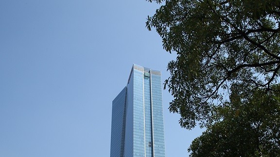 Dự báo thời tiết đêm nay và ngày mai (26-27/11): Hà Nội trưa chiều nắng; vùng núi Bắc Bộ, Nam Trung Bộ đêm mưa to cục bộ; Tây Bắc có nơi trời rét