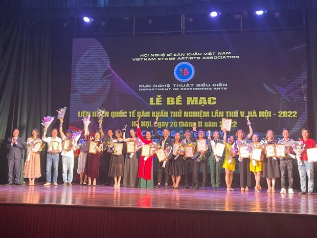 Liên hoan quốc tế Sân khấu thử nghiệm trao 82 giải cho các nghệ sỹ và vở diễn