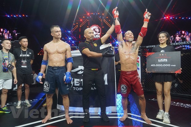 Võ sỹ Nguyễn Trần Duy Nhất vô địch giải MMA Lion Championship 2022