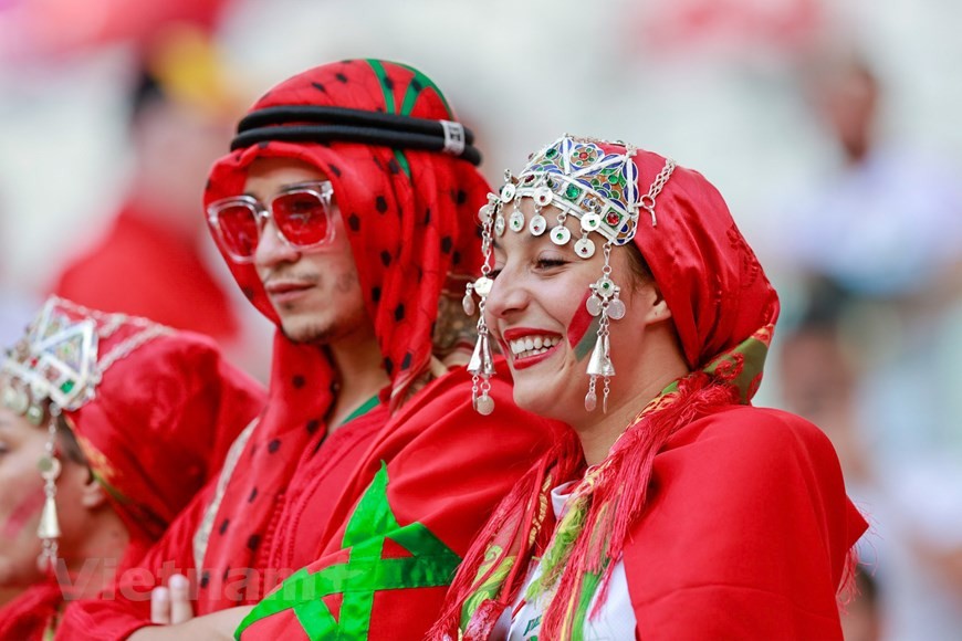 Bóng hồng xinh đẹp Bóng hồng xinh đẹp