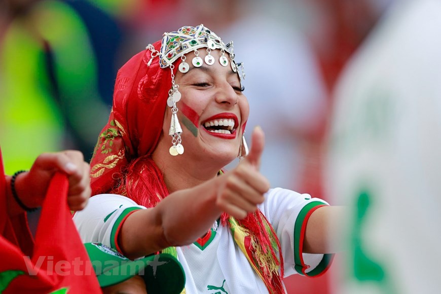 Bóng hồng xinh đẹp Bóng hồng xinh đẹp