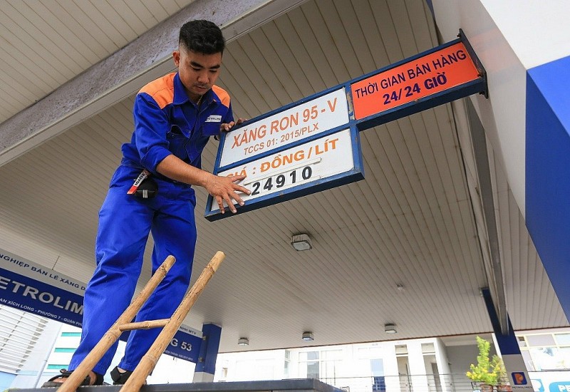 Giá xăng dầu hôm nay 29/11: Giảm sâu; sớm khắc phục tình trạng 'càng bán, càng lỗ'