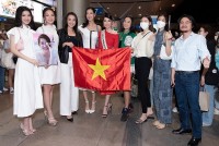 Á hậu Phương Anh xinh đẹp rạng rỡ lên đường dự thi Hoa hậu Quốc tế 2022