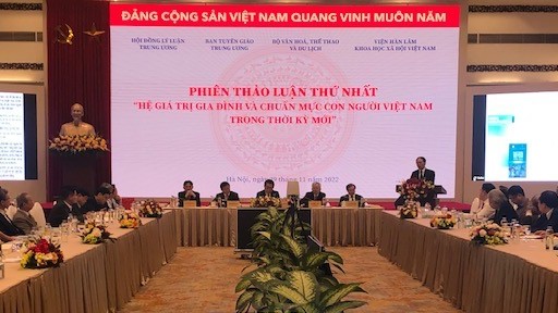 "Mục tiêu cao nhất của phát triển văn hóa là nuôi dưỡng hệ giá trị con người"