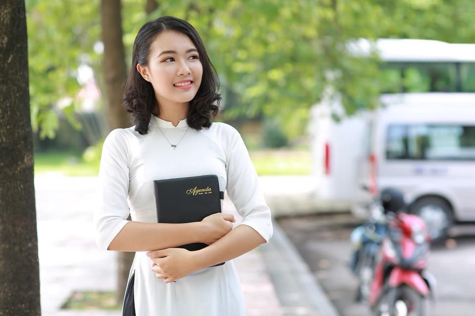 Thủ khoa ĐH Kinh tế Quốc dân vào chung kết Hoa hậu Việt Nam 2022 Thủ khoa ĐH Kinh tế Quốc dân vào chung kết Hoa hậu Việt Nam 2022