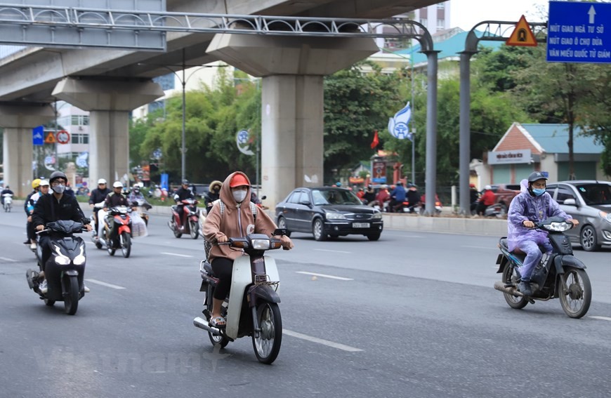Dự báo thời tiết đêm nay và ngày mai (1-2/12): Hà Nội mưa nhỏ, rét đậm; Bắc Bộ rét đậm rét hại; Trung Bộ mưa vừa đến rất to; phía Nam mưa rào vài nơi Dự báo thời tiết đêm nay và ngày mai (1-2/12): Hà Nội mưa nhỏ, rét đậm; Bắc Bộ rét đậm rét hại; Trung Bộ mưa vừa đến rất to; phía Nam mưa rào vài nơi