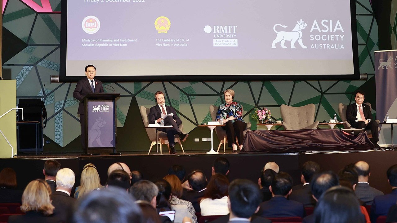 Chủ tịch Quốc hội mong các doanh nghiệp, nhà đầu tư Australia đến Việt Nam nhiều hơn