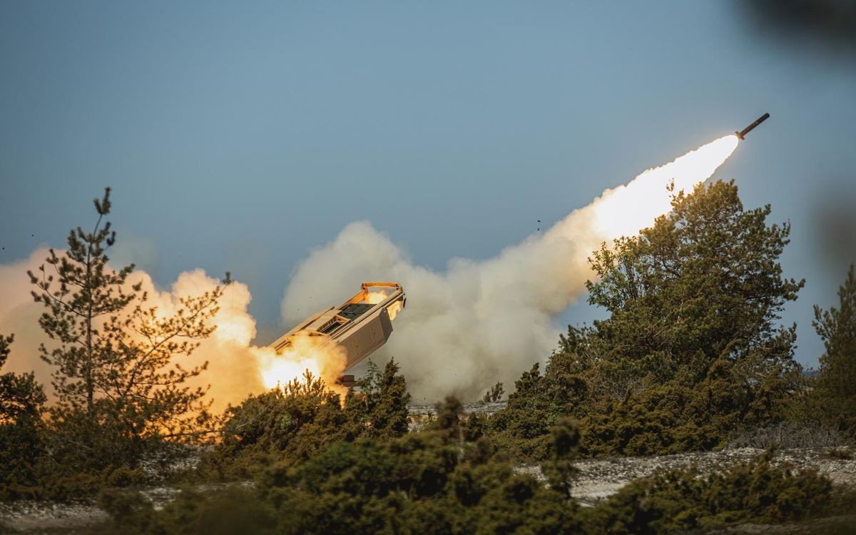 Gói 200 triệu USD mua HIMARS của Mỹ là thương vụ vũ khí lớn nhất trong lịch sử Estonia. (Nguồn: EDF)