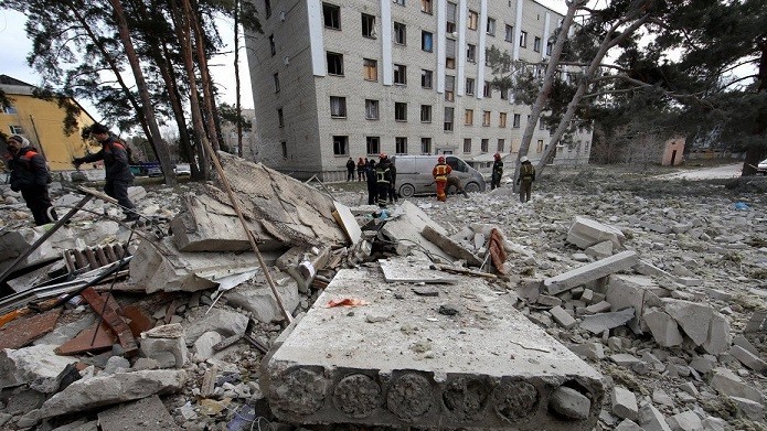 Xung đột Nga-Ukraine: Kiev cảnh báo không kích ở một số khu vực