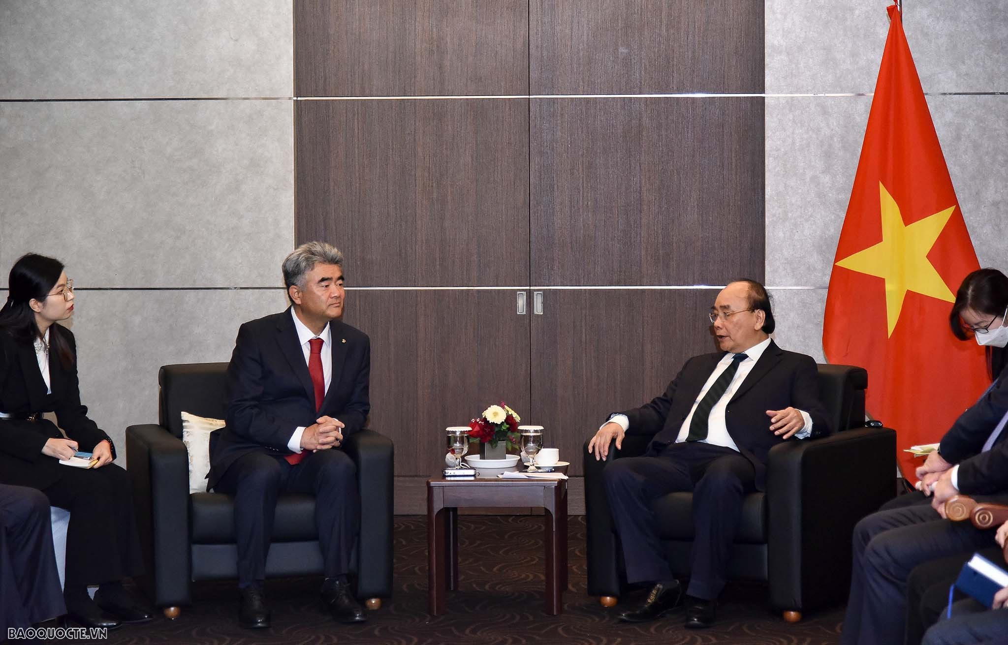 Nhiều tập đoàn lớn của Hàn Quốc cam kết đầu tư tại Việt Nam