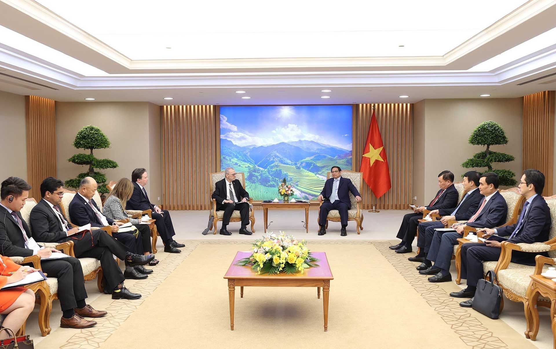 Thủ tướng Phạm Minh Chính tiếp Đoàn doanh nghiệp ngành hàng không, quốc phòng, an ninh của Hội đồng kinh doanh Hoa Kỳ-ASEAN. (Nguồn: TTXVN) Thủ tướng Phạm Minh Chính tiếp Đoàn doanh nghiệp ngành hàng không, quốc phòng, an ninh của Hội đồng kinh doanh Hoa Kỳ-ASEAN. (Nguồn: TTXVN)