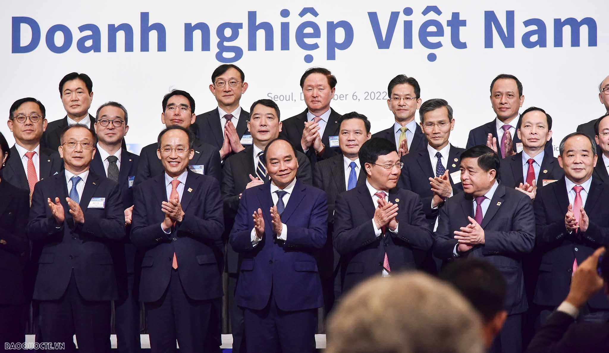 Những hình ảnh nổi bật trong chuyến thăm cấp Nhà nước Hàn Quốc của Chủ tịch nước Nguyễn Xuân Phúc