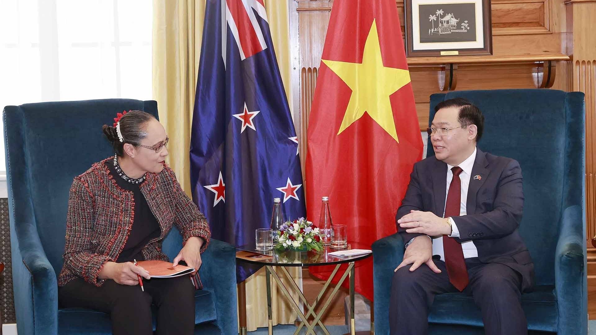 Chủ tịch Quốc hội tiếp Chủ nhiệm Ủy ban Đối ngoại, Lãnh đạo Đảng Dân tộc, Bộ trưởng Giáo dục của New Zealand