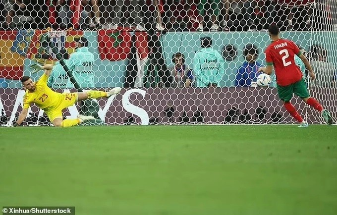 CĐV đội tuyển Morocco ăn mừng khắp nơi trên thế giới