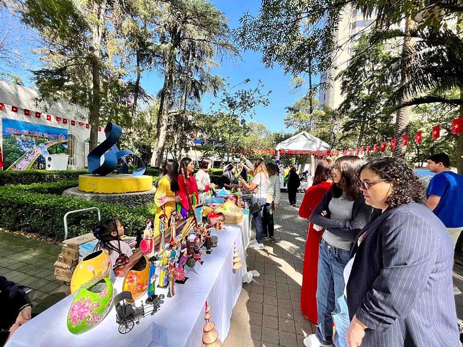 Những ngày văn hóa Việt Nam tại thủ đô Mexico