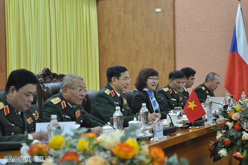 Czech mong muốn giới thiệu sản phẩm công nghiệp quốc phòng tại Việt Nam