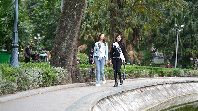 Thí sinh Hoa hậu Du lịch thế giới 2022 khám phá Hà Nội