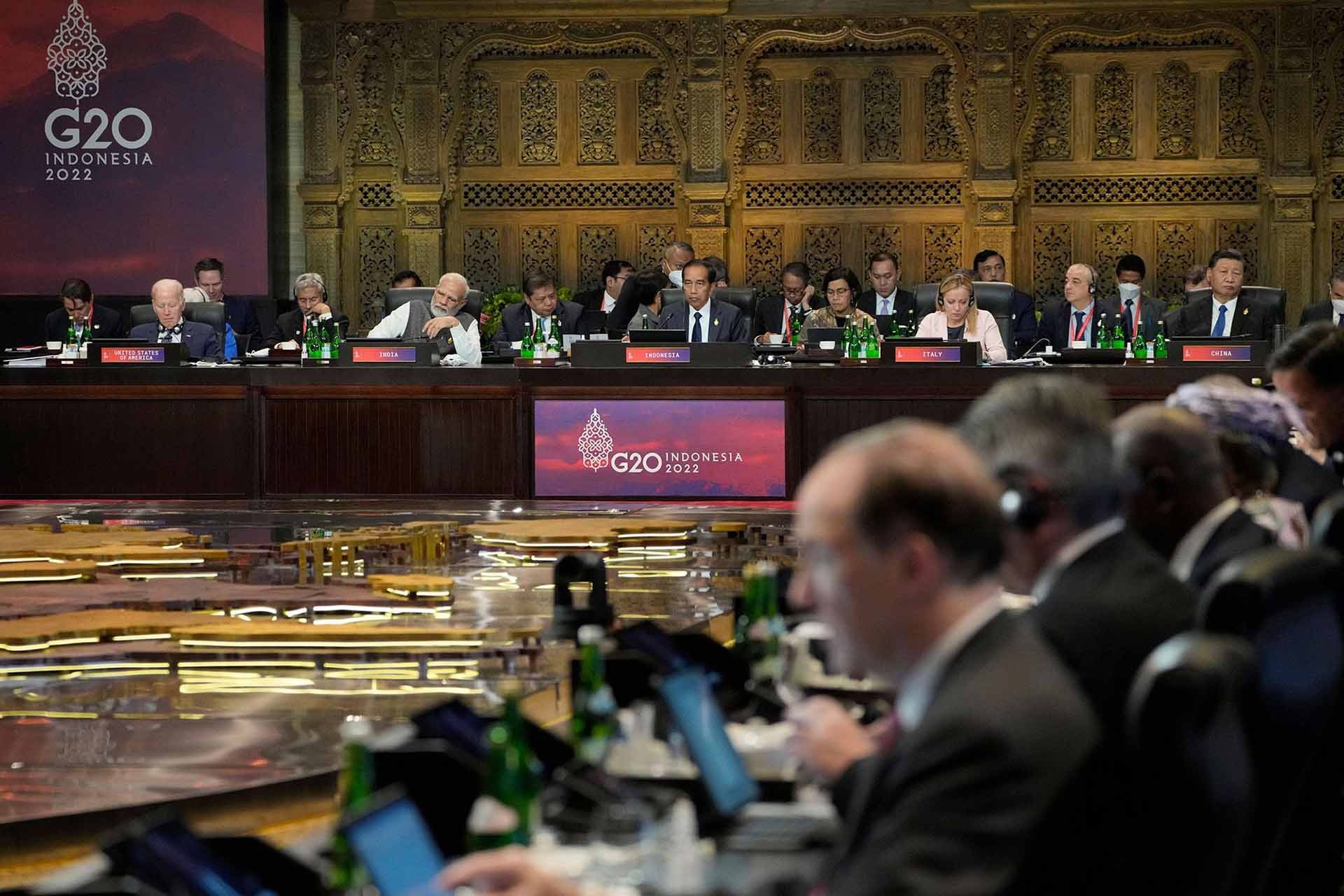 Thành công của G20, APEC và Hội nghị ASEAN vừa qua cho thấy các nước Đông Á có đủ khả năng tìm kiếm, khơi gợi đồng thuận trong bối cảnh căng thẳng địa chính trị gia tăng. (Nguồn: EPA/EFE) Thành công của G20, APEC và Hội nghị ASEAN vừa qua cho thấy các nước Đông Á có đủ khả năng tìm kiếm, khơi gợi đồng thuận trong bối cảnh căng thẳng địa chính trị gia tăng. (Nguồn: EPA/EFE)
