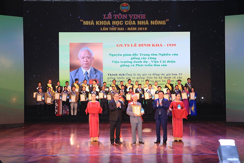 Chương trình tôn vinh 'Nhà khoa học của Nhà nông' lần thứ 4 năm 2022