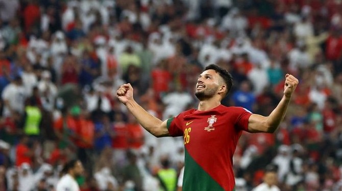 Tiền đạo khiến Ronaldo bị 'lu mờ' tại World Cup 2022 là ai?