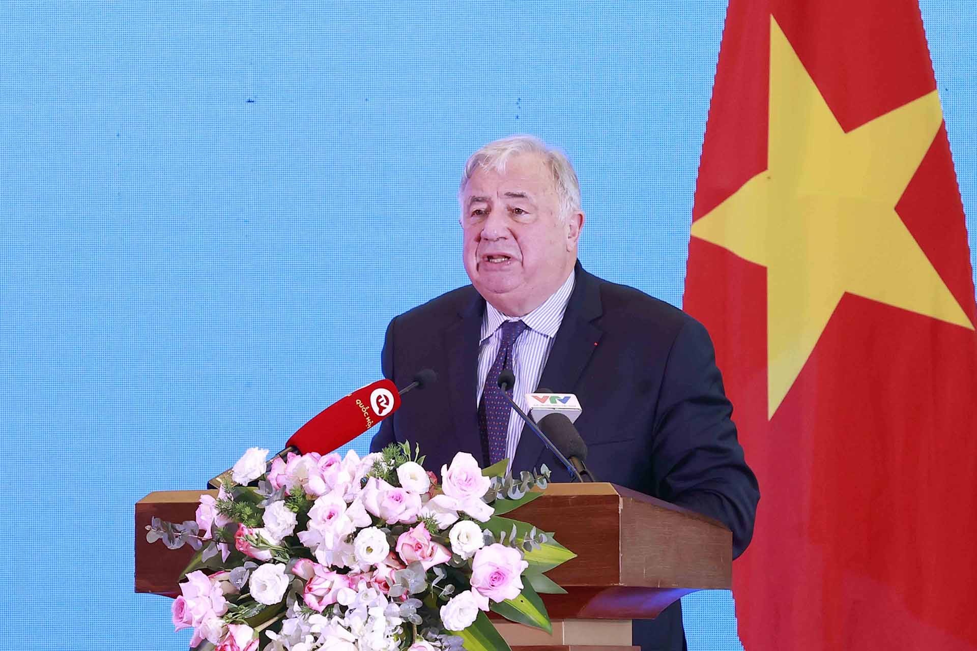 Chủ tịch Thượng viện Cộng hòa Pháp Gérard Larcher phát biểu. (Nguồn: TTXVN) Chủ tịch Thượng viện Cộng hòa Pháp Gérard Larcher phát biểu. (Nguồn: TTXVN)