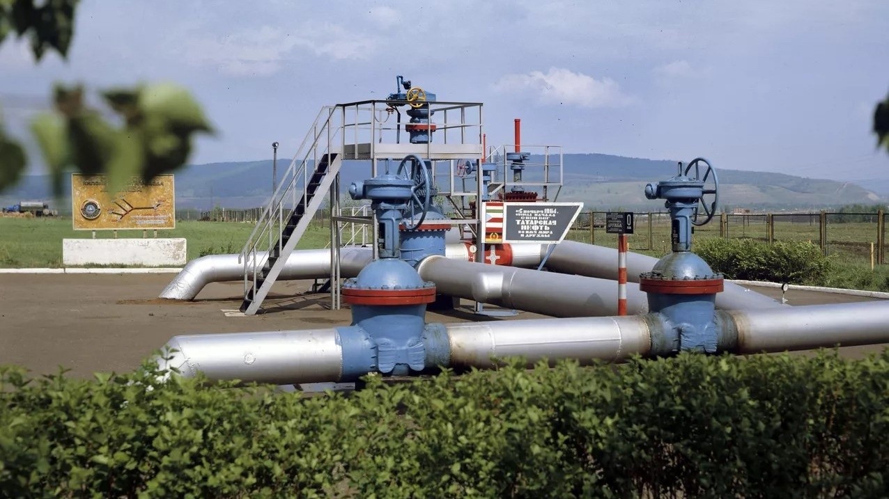 EU quyết tâm 'bỏ đói' doanh thu dầu của Nga, Tổng thống Putin vẫn có rất nhiều tiền mặt