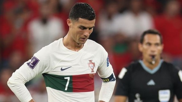 Cristiano Ronaldo khóc khi Bồ Đào Nha dừng bước tại tứ kết World Cup 2022
