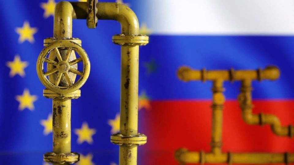 ‘Tam giác khủng hoảng’ khiến dầu và khí đốt Nga ‘nóng bỏng tay’, than đá chưa thể là dĩ vãng, châu Âu vẫn đối mặt mùa Đông tuyệt vọng