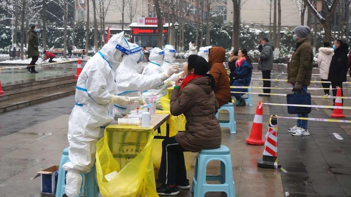 Tin mới về nguồn gốc Covid-19: Lần đầu tiên CIA đánh giá đại dịch 'nhiều khả năng' xuất phát từ phòng thí nghiệm