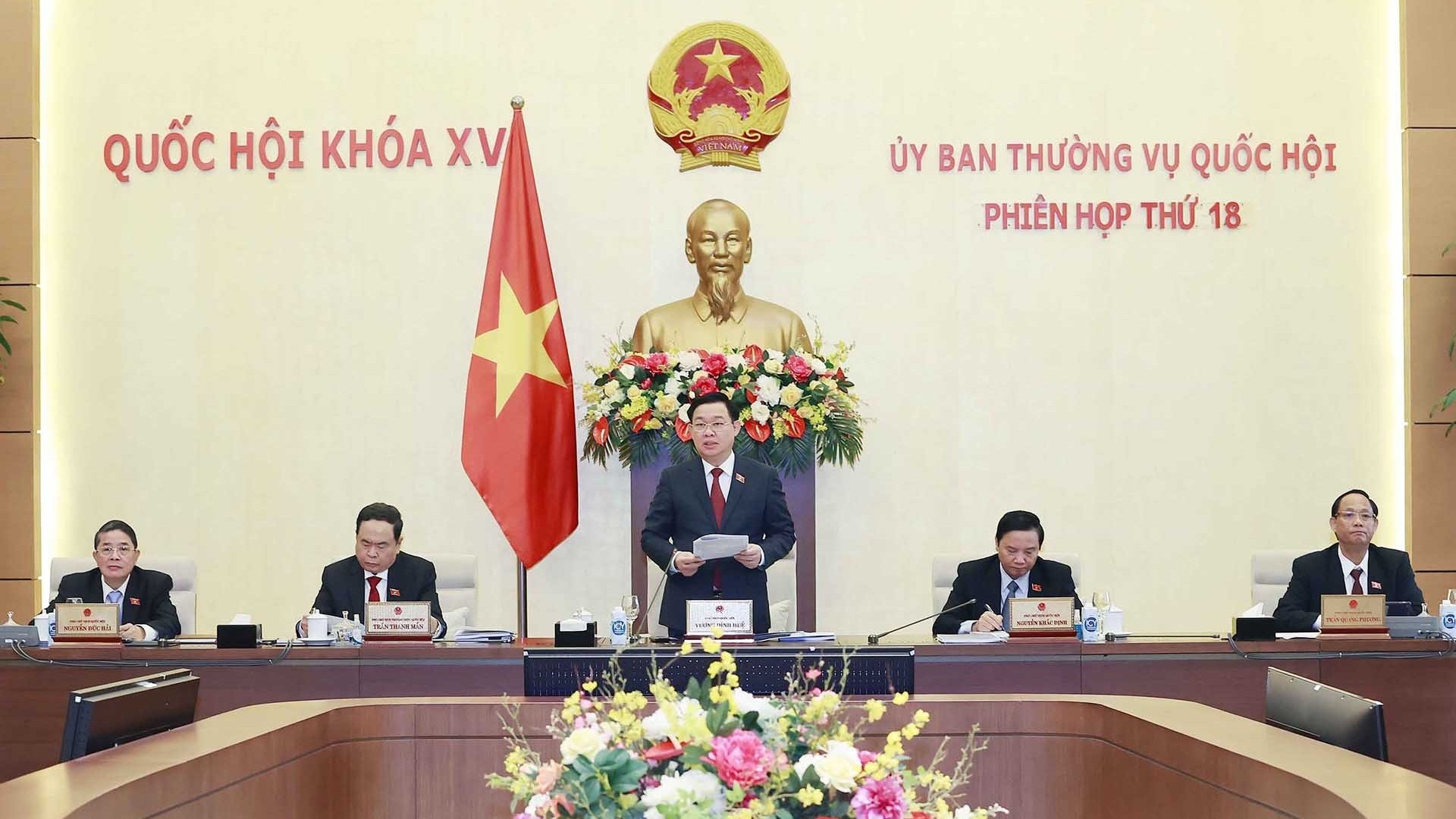 Khai mạc phiên họp thứ 18 Ủy ban Thường vụ Quốc hội: Cho ý kiến đối với 2 nhóm vấn đề