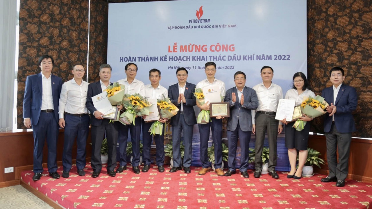 Giao ban CEO tháng 12 – 2022: Petrovietnam về đích sớm các chỉ tiêu sản xuất kinh doanh năm 2022